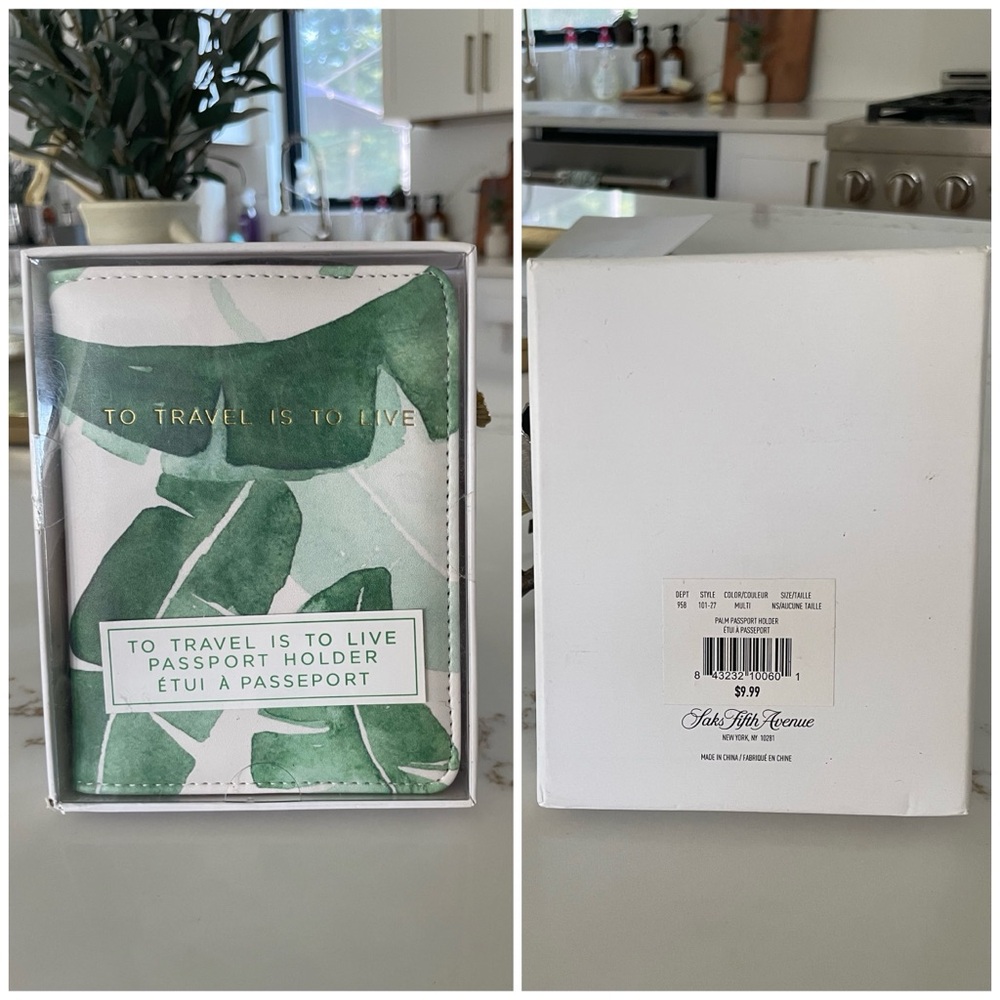 Saks Fifth Avenue Palm Passport Holder! Brand new with tag!